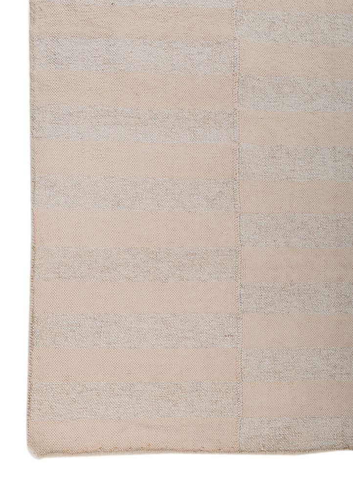 indusbar ivory wool and viscose flat weaves Rug - Corner
