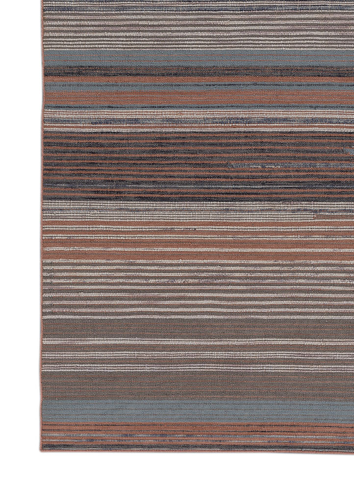 indusbar ivory wool flat weaves Rug - Corner