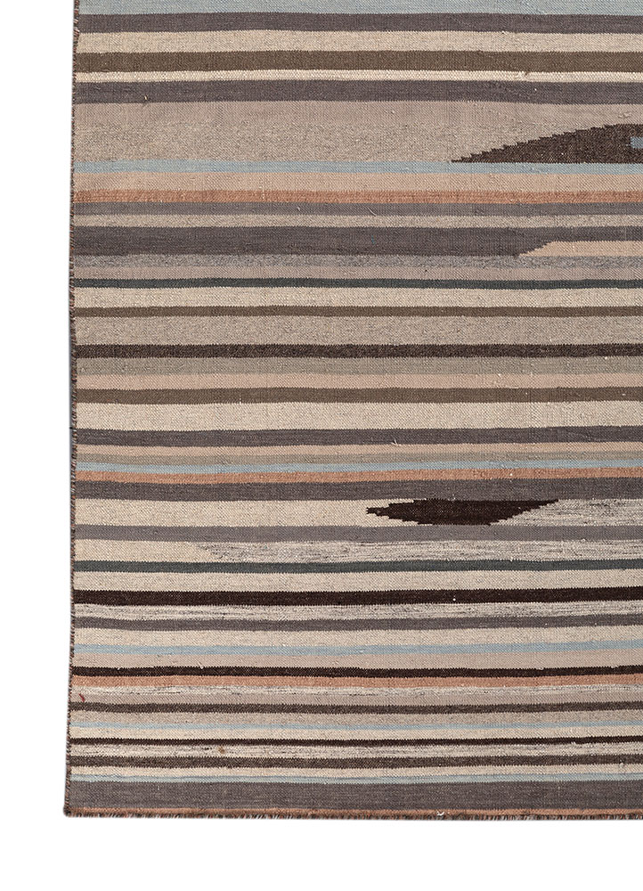 indusbar ivory wool and viscose flat weaves Rug - Corner