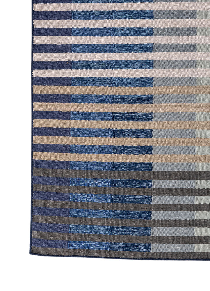 checkers blue wool and viscose flat weaves Rug - Corner