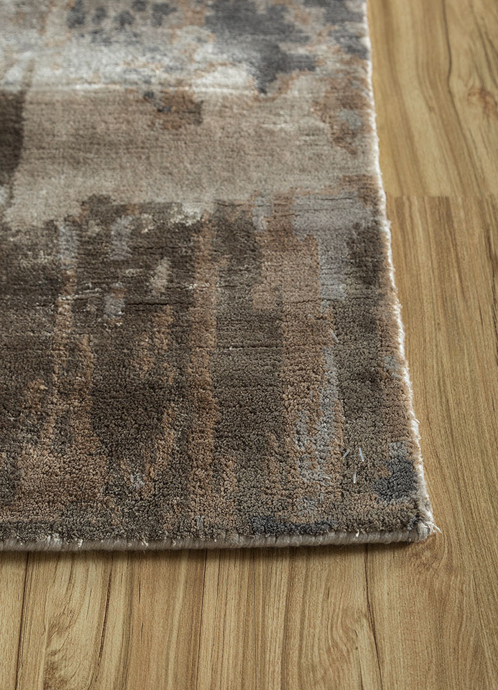 entropy grey and black bamboo silk hand knotted Rug - Corner