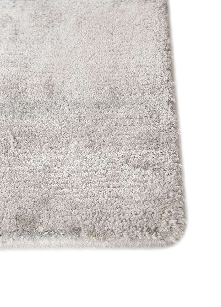 manifest grey and black wool and bamboo silk hand knotted Rug - Corner