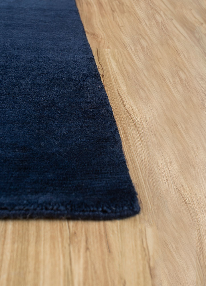 sthir blue wool hand knotted Rug - Corner
