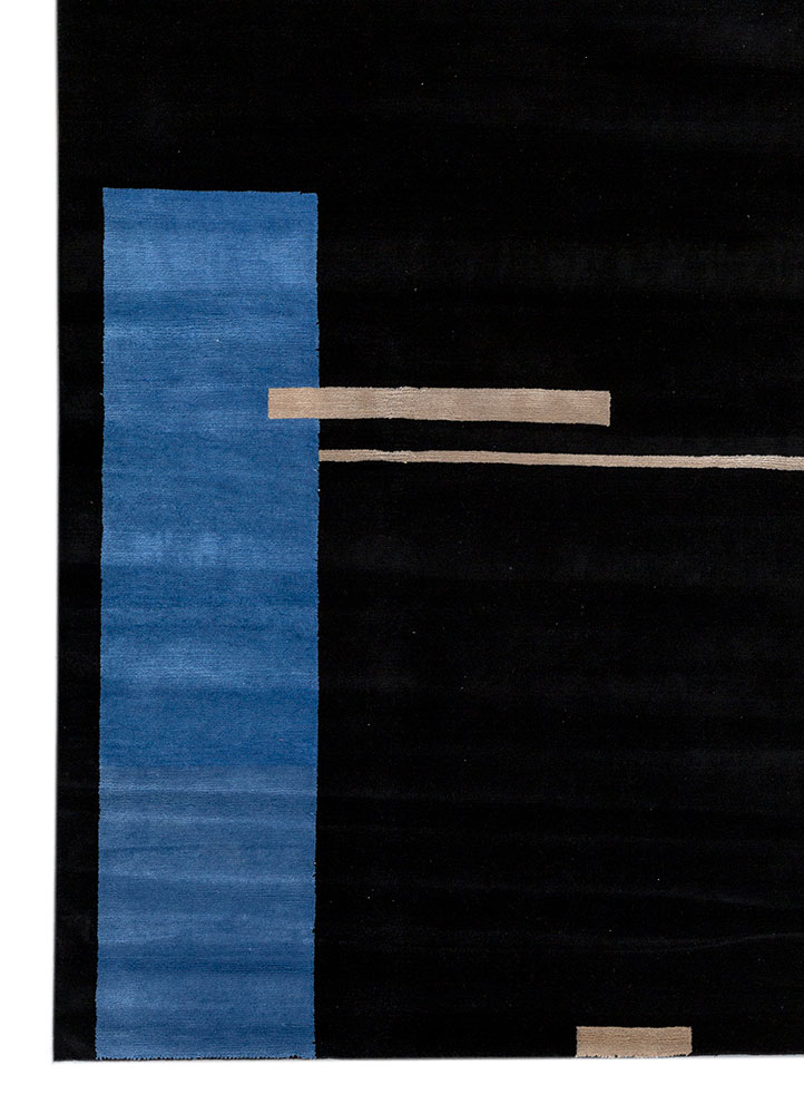 sthir grey and black wool hand knotted Rug - Corner