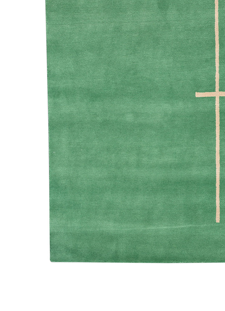 sthir green wool hand knotted Rug - Corner
