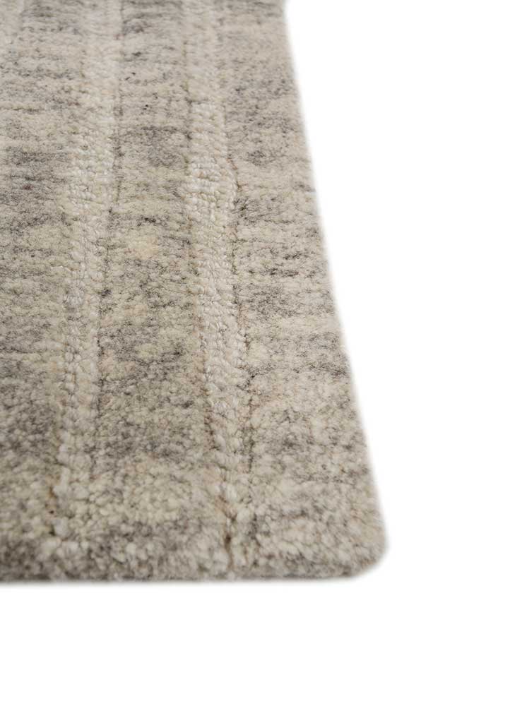 manifest ivory wool hand knotted Rug - Corner