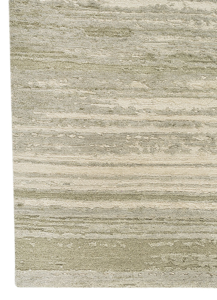aprezo green wool hand knotted Rug - Corner