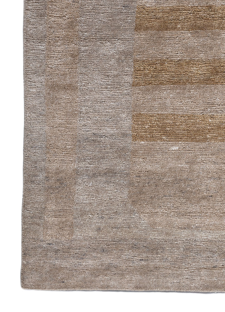 blythe grey and black wool hand knotted Rug - Corner