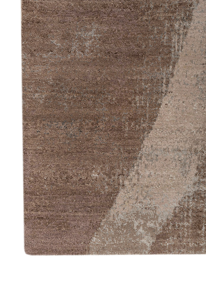 entropy grey and black wool and bamboo silk hand knotted Rug - Corner