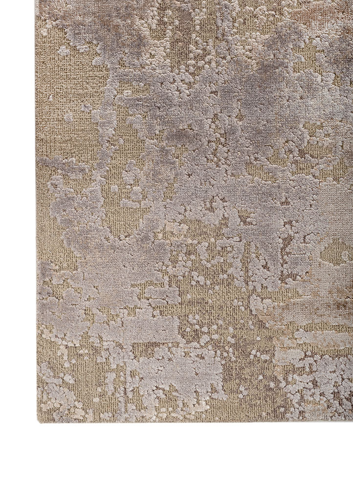 entropy ivory wool and bamboo silk hand knotted Rug - Corner