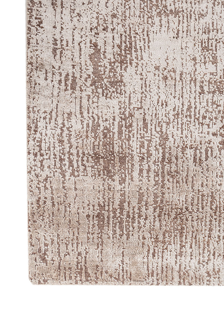 entropy ivory wool and bamboo silk hand knotted Rug - Corner