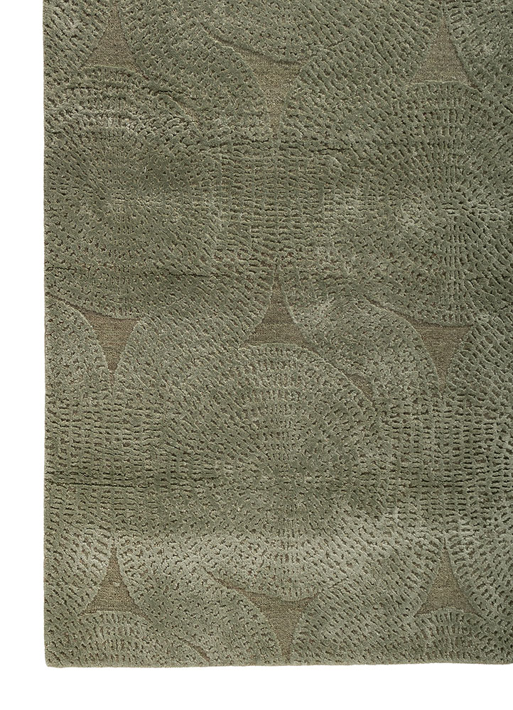 azalea green wool and bamboo silk hand knotted Rug - Corner