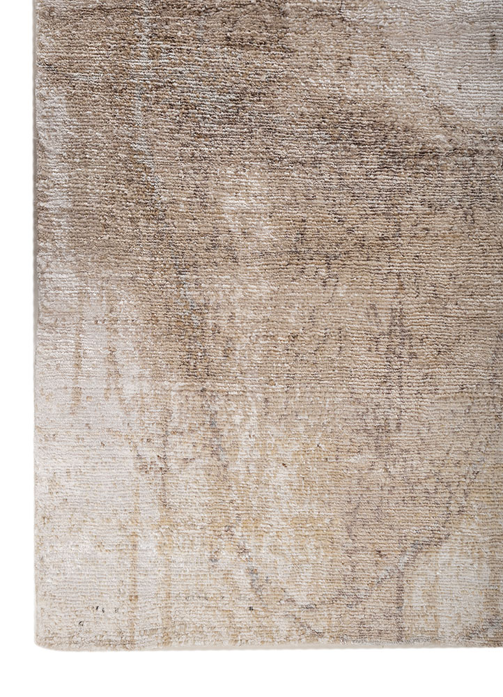 aprezo ivory wool and bamboo silk hand knotted Rug - Corner