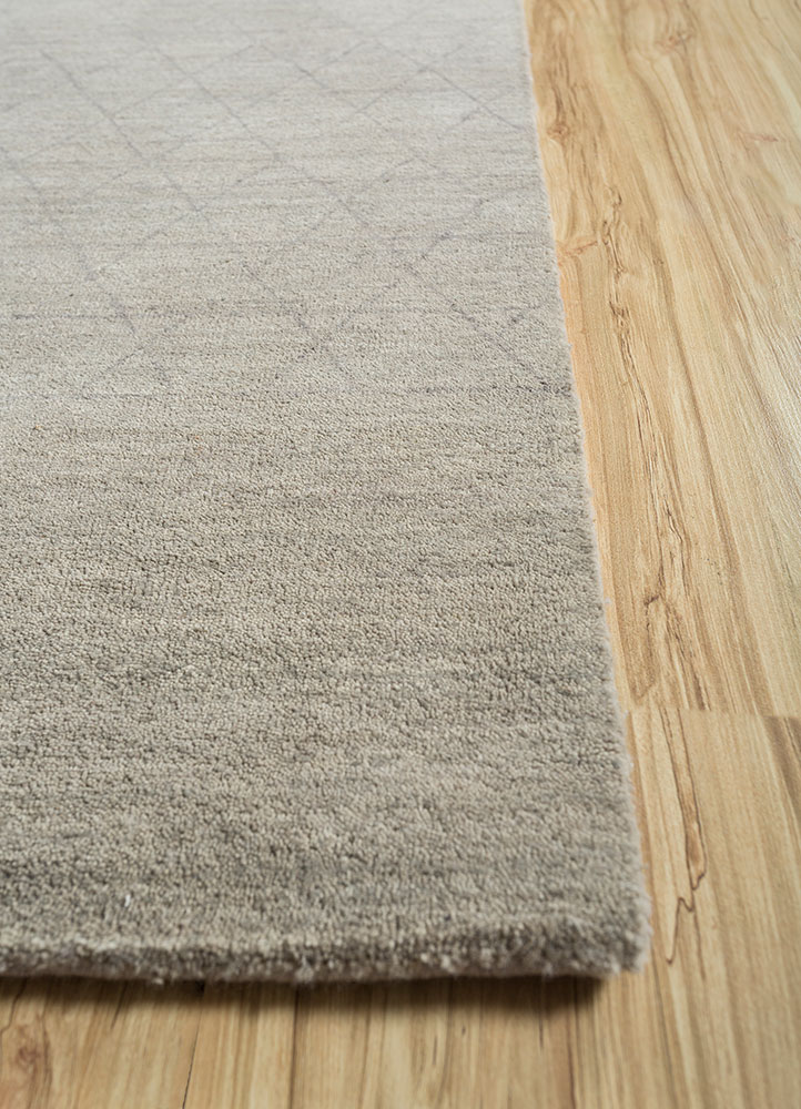 kolam grey and black wool and bamboo silk hand knotted Rug - Corner