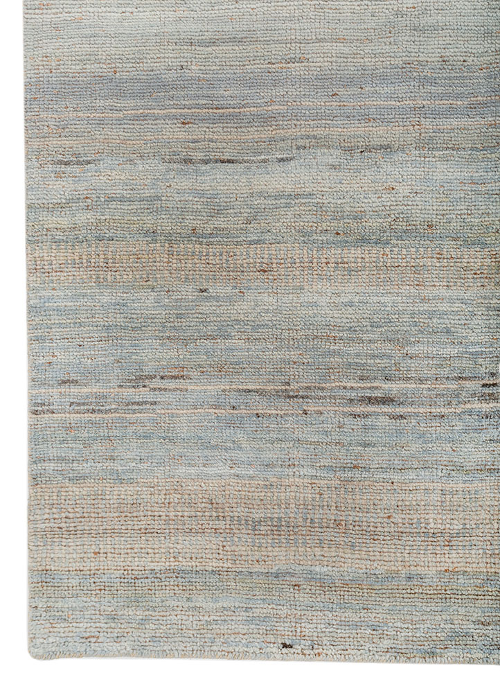 blythe green wool hand knotted Rug - Corner