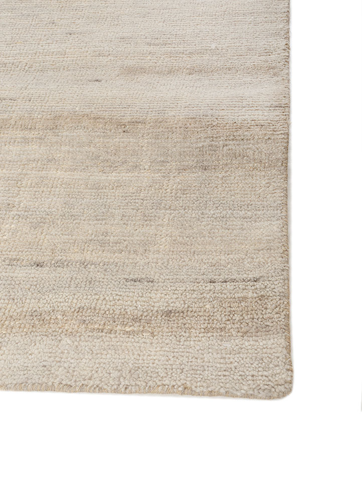 aprezo green wool hand knotted Rug - Corner