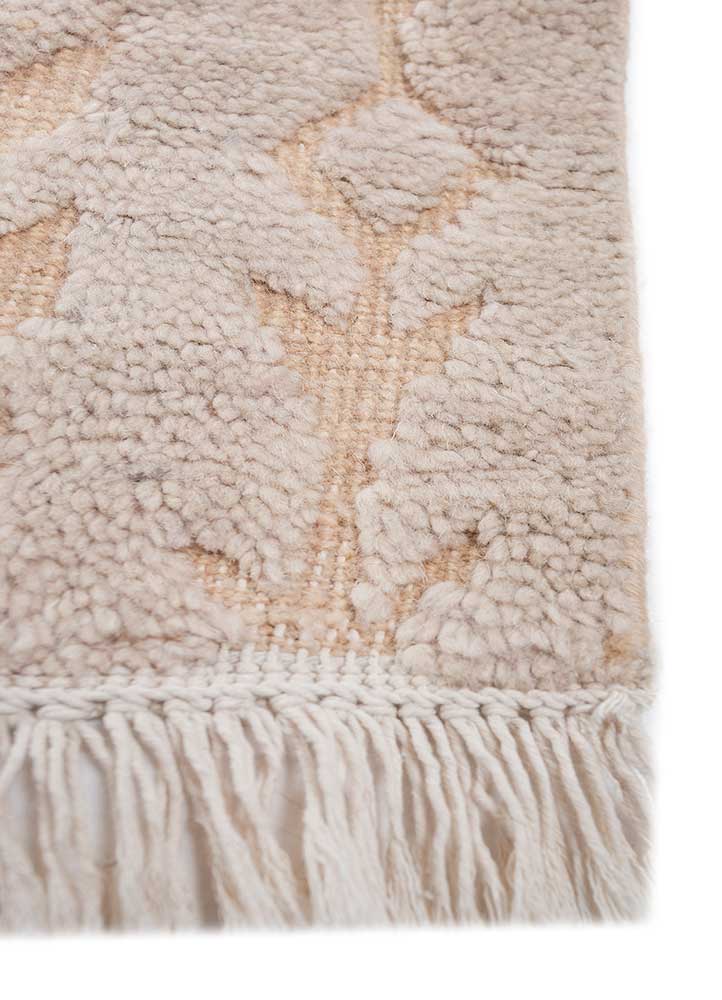 azalea gold wool hand knotted Rug - Corner