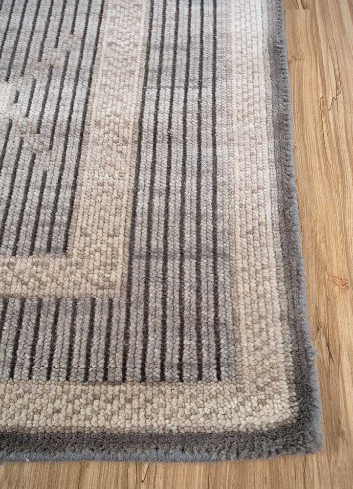 thyme grey and black wool hand knotted Rug - Corner