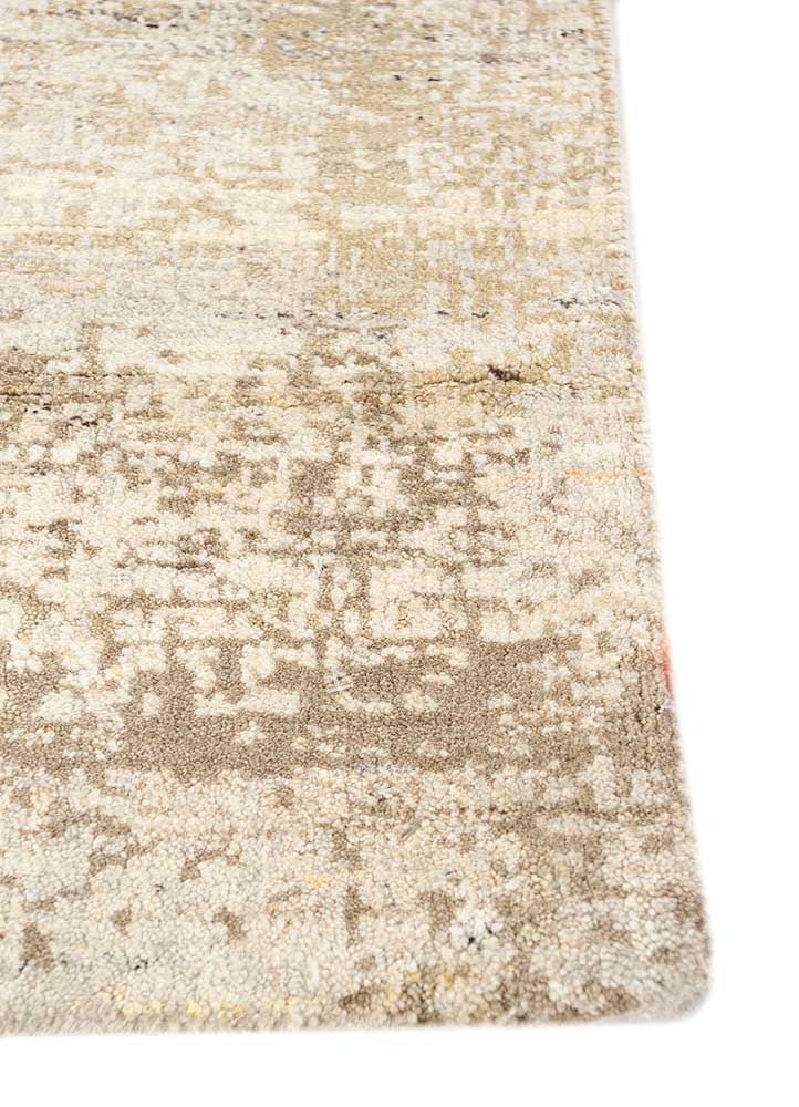uvenuti ivory wool hand knotted Rug - Corner