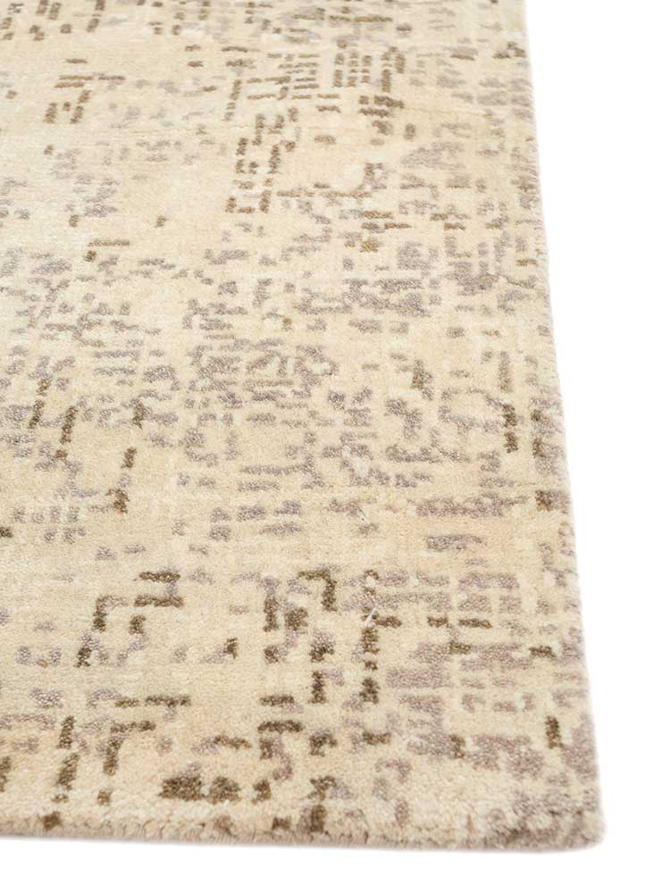 uvenuti ivory wool hand knotted Rug - Corner