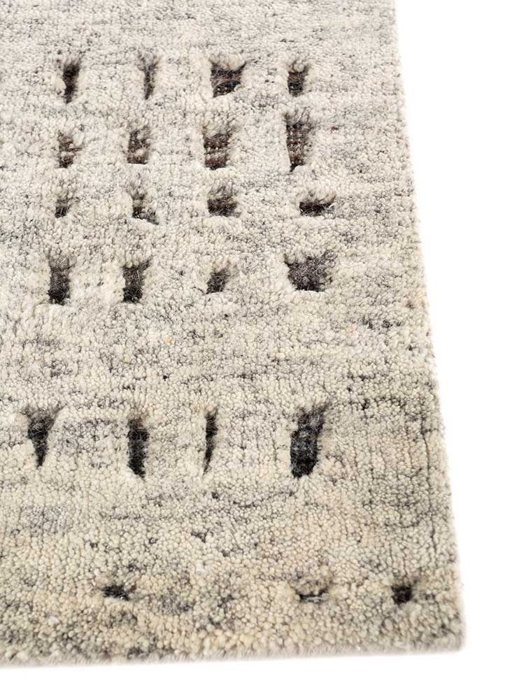 manifest ivory wool hand knotted Rug - Corner