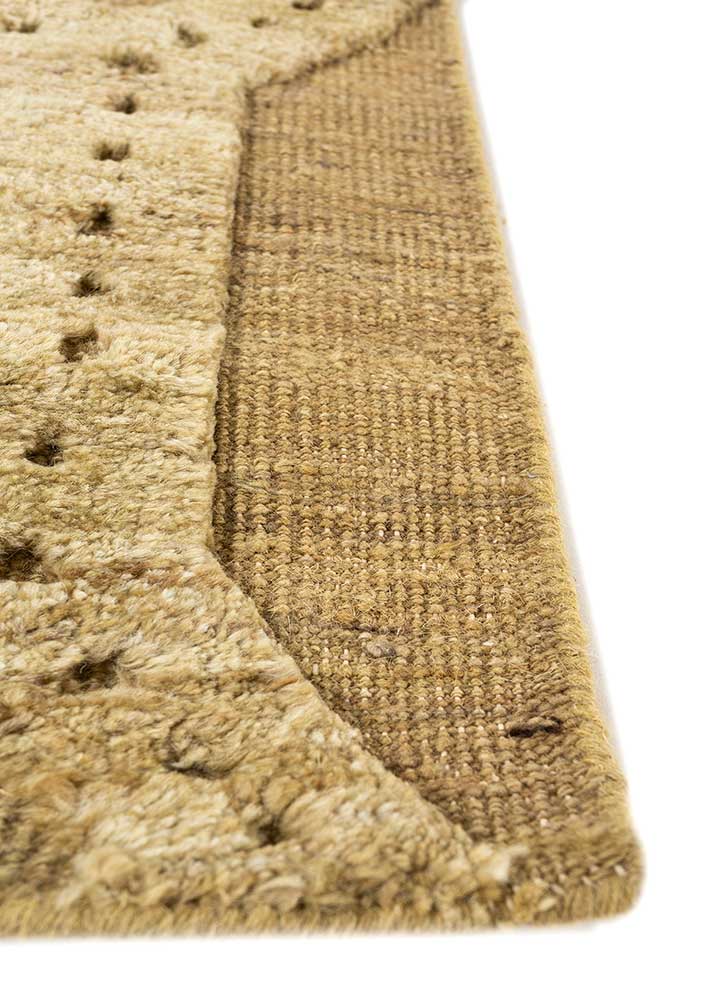 manifest gold wool hand knotted Rug - Corner