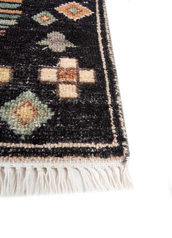 erbe grey and black wool hand knotted Rug - Corner