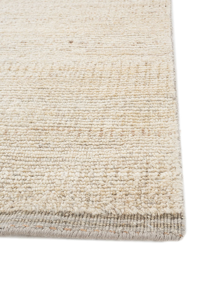 manifest ivory wool hand knotted Rug - Corner