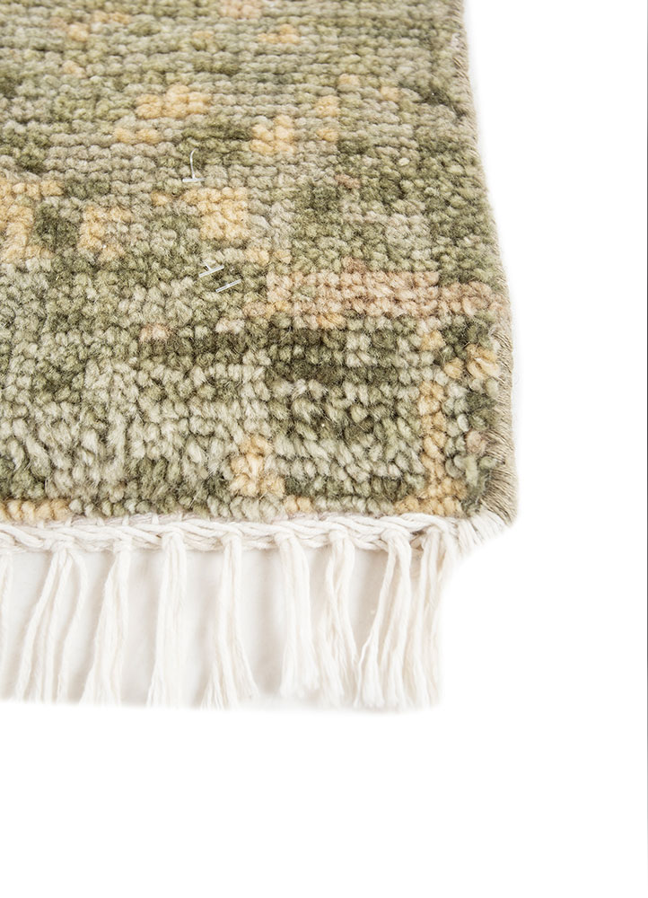 uvenuti green wool hand knotted Rug - Corner
