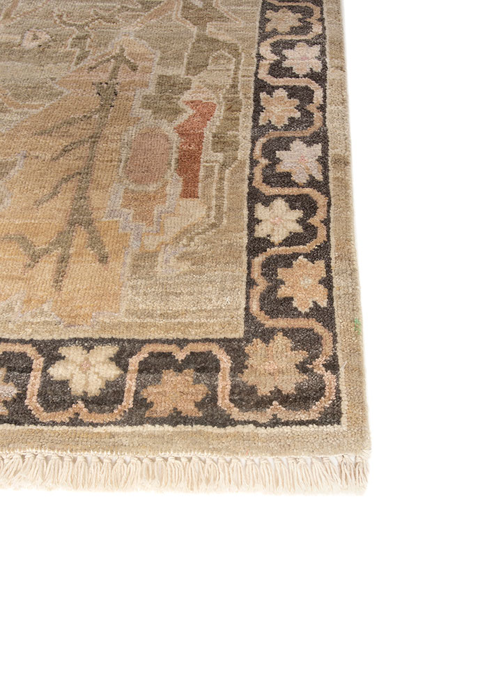 erbe ivory wool hand knotted Rug - Corner