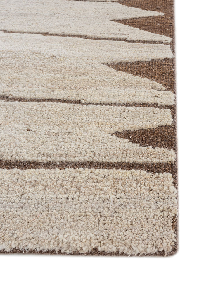 manifest gold wool hand knotted Rug - Corner