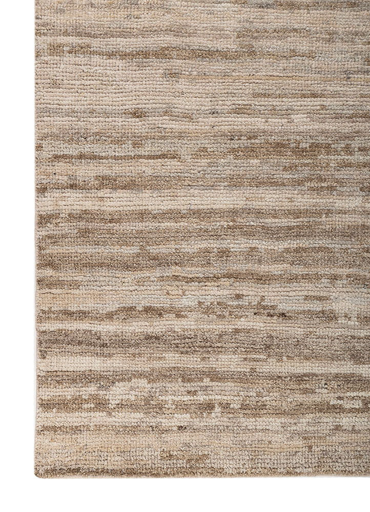 uvenuti ivory wool hand knotted Rug - Corner