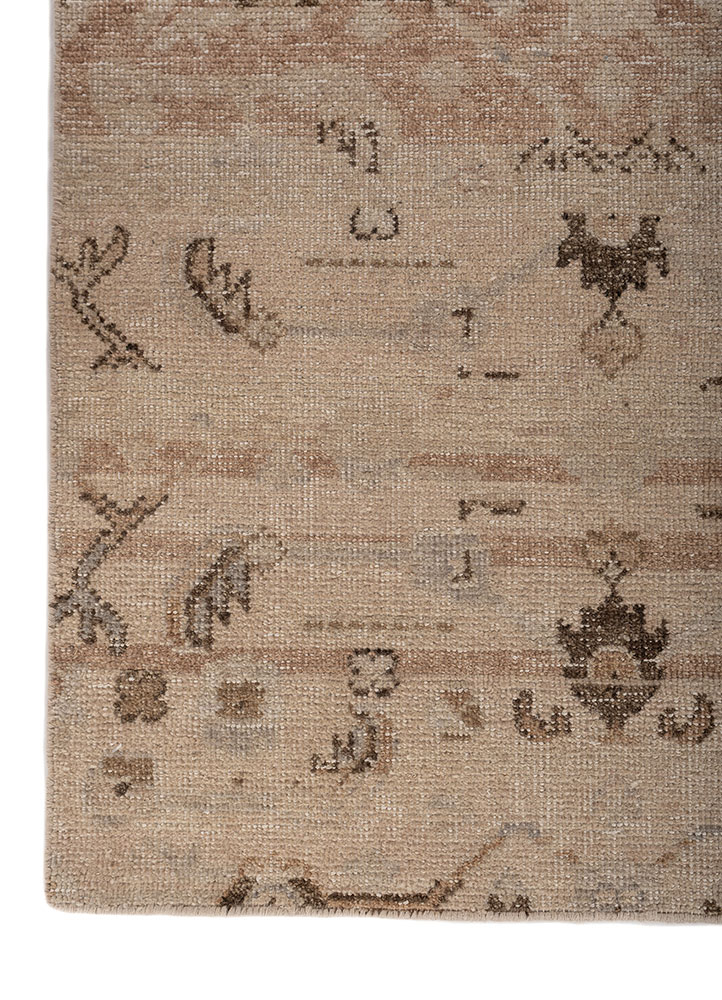 entropy green wool and bamboo silk hand knotted Rug - Corner