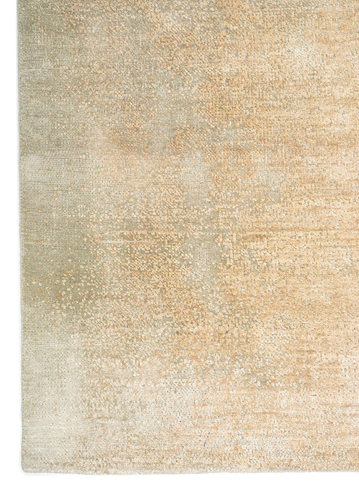 aprezo green wool and silk hand knotted Rug - Corner