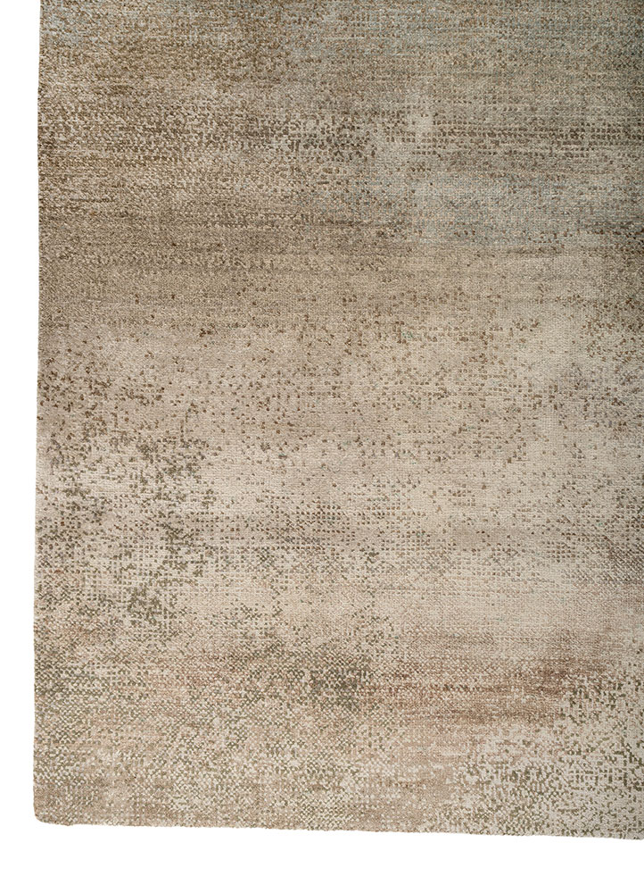aprezo blue wool and silk hand knotted Rug - Corner