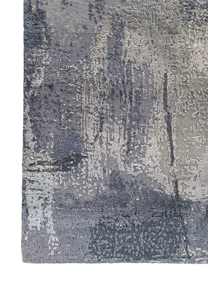 aprezo blue wool and silk hand knotted Rug - Corner