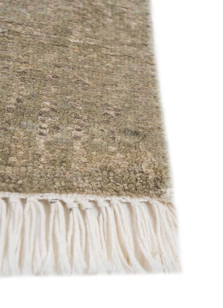 entropy green wool hand knotted Rug - Corner