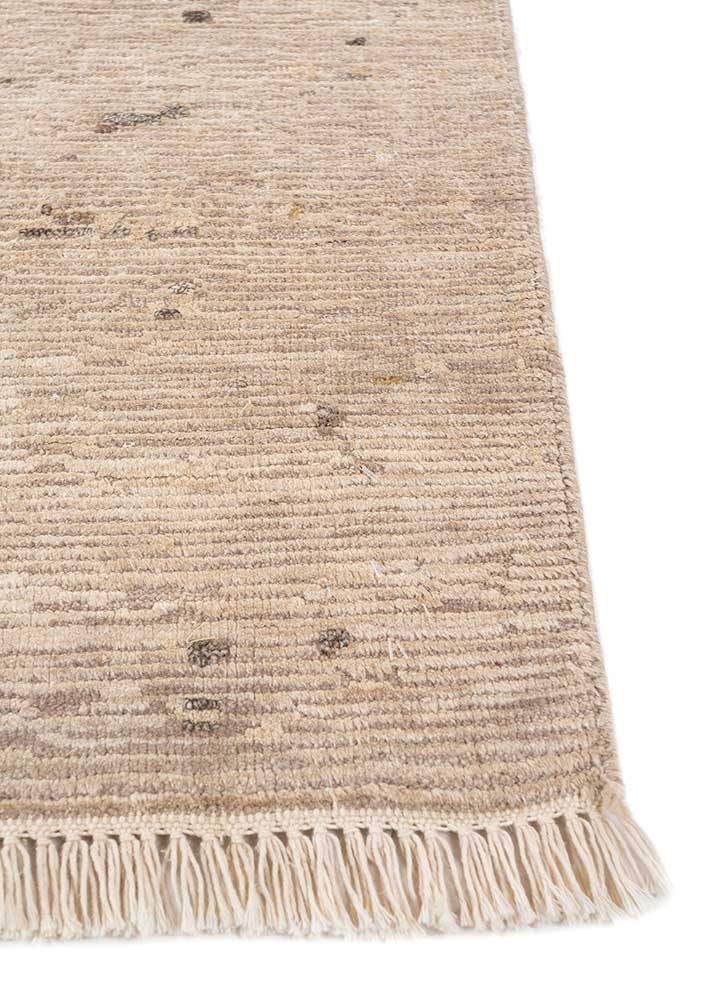 entropy ivory wool and silk hand knotted Rug - Corner