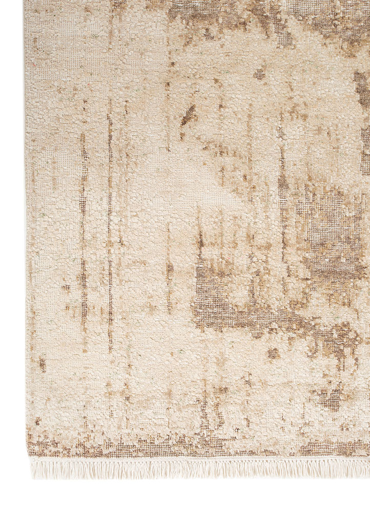 entropy ivory wool and silk hand knotted Rug - Corner