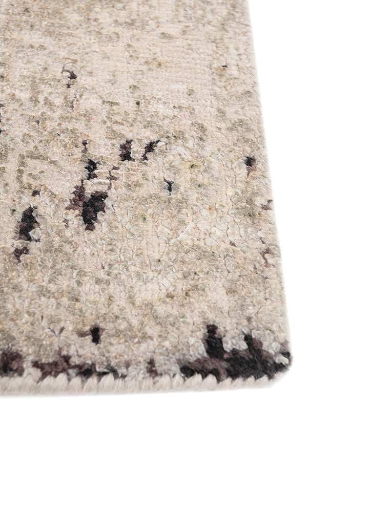 entropy ivory wool and silk hand knotted Rug - Corner