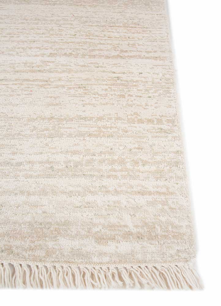 manifest ivory wool and silk hand knotted Rug - Corner