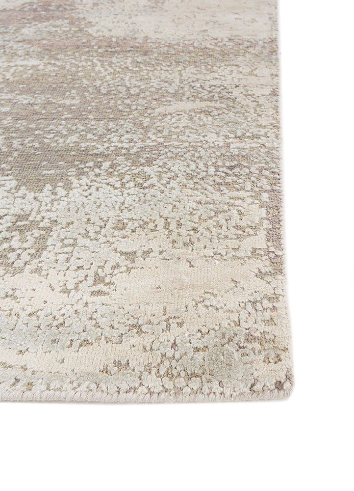 entropy ivory wool and silk hand knotted Rug - Corner