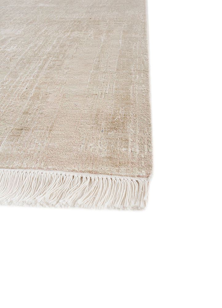 entropy ivory wool and silk hand knotted Rug - Corner