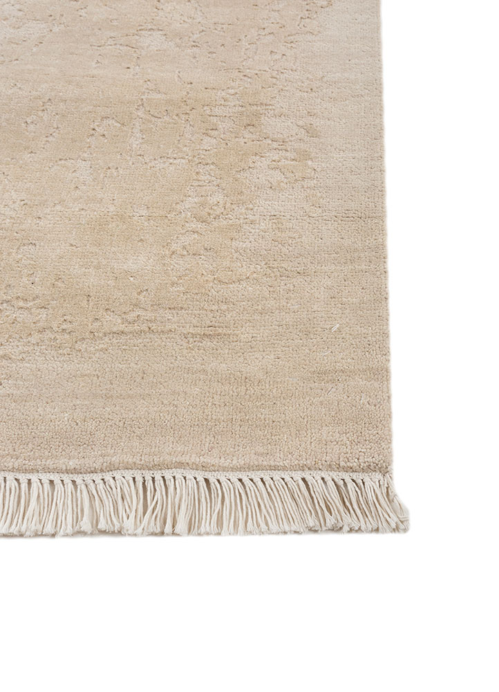 entropy ivory wool and silk hand knotted Rug - Corner
