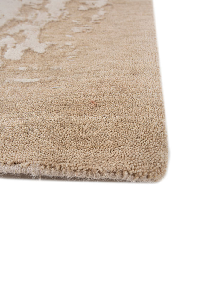 entropy ivory wool and silk hand knotted Rug - Corner