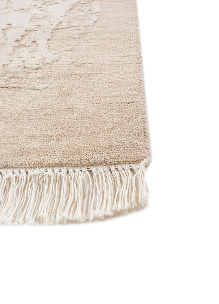 entropy ivory wool and silk hand knotted Rug - Corner
