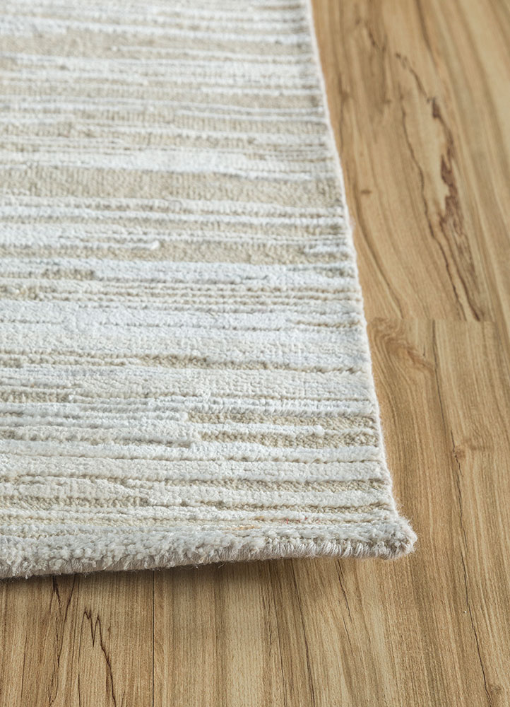 manifest blue wool and silk hand knotted Rug - Corner