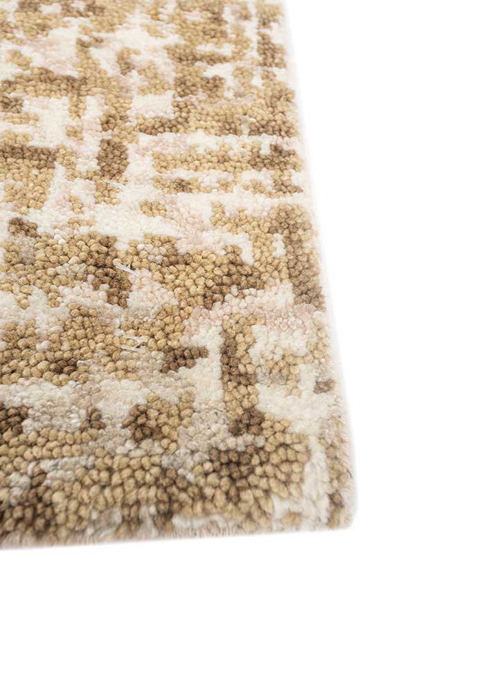 thyme gold wool hand knotted Rug - Corner
