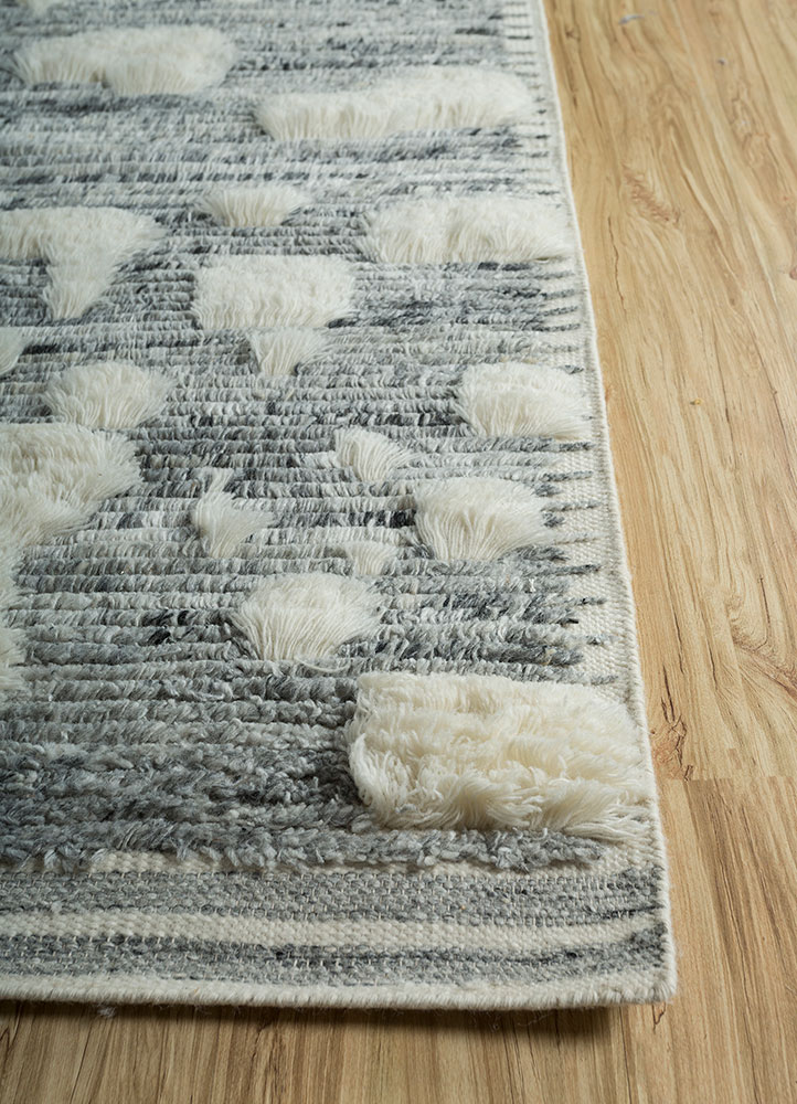 zuri grey and black wool and viscose hand knotted Rug - Corner