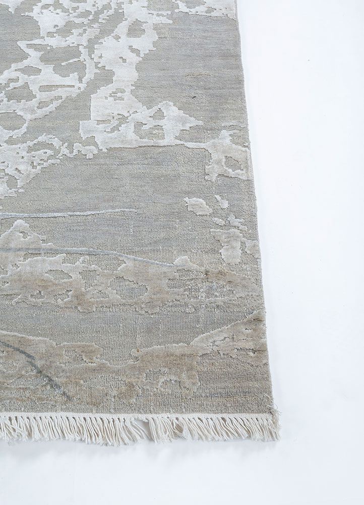 entropy grey and black wool and silk hand knotted Rug - Corner